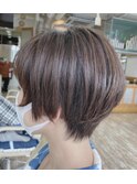 えり足スッキリショートレイヤー似合わせカットアッシュブラウン