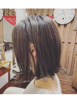 チェルシー(CHELSEA) 外ハネボブ