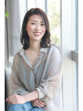 キッカ 千葉店(CHICCA) 柔らか外ハネミディ