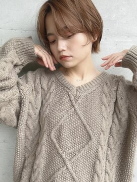 シロク センター南(SHIROKU) センターパート/ニュアンスパーマ/ショートボブ/美肌カラー