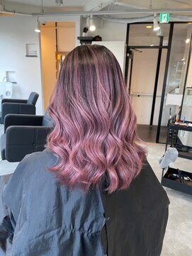 ラフ 難波店(LAFF) #黒髪#ボブルフ#ネビージュ#小顔#ワンレン