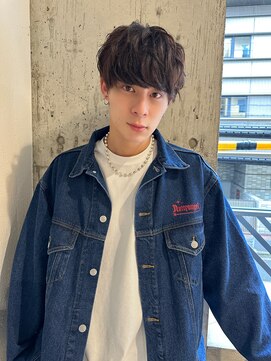 ルービック 和歌山(Rubik's) 波巻き束感ツーブロックマッシュセンターパート