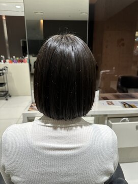アヴァンスクロス あべのルシアス店(AVANCE.CROSS) ナチュラルにおさまるミニボブ