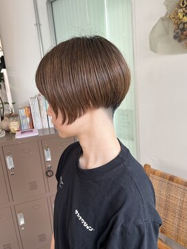 ボットー(Botto.) 刈り上げショート