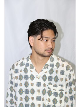 カーウォッシュバーバー(CARWASH BARBER) ジェントルマンテーパーフェード