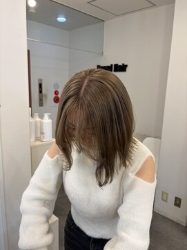 ルヴェルヘアー(Revel hair) ☆くすみベージュ/くびれボブ☆