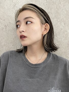 サンク 原宿 表参道(cinq) インナーカラーフェイスフレーミングイヤリングカラーベージュ