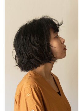 カル(caru) 美髪フレンチボブ黒髪毛先パーマ