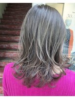 シャンプーボーイ セントラル 博多(SHAMPOO BOY central)&nbsp;オリーブベージュ bySHAMPOOBOY CENTRAL