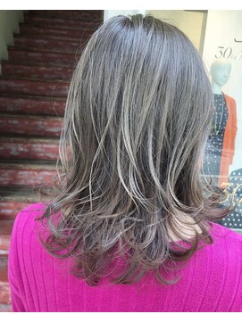 シャンプーボーイ セントラル 博多(SHAMPOO BOY central) オリーブベージュ bySHAMPOOBOY CENTRAL