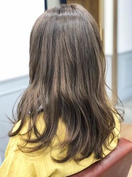 ミーティア バイ クアトロ(Meteor By QUATRO) モテアッシュベージュ☆