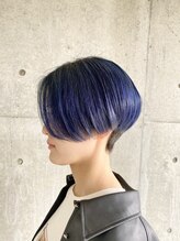 ヘアーアンドメイク ルシア(hair&make Lucia) ハンサムショートネイビーカラー