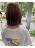 切りっぱなしボブ × ラベンダーベージュ