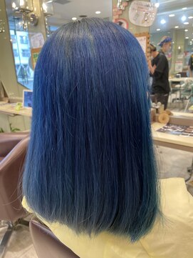 エメールヘア(aimere hair) 真っ青なブルー
