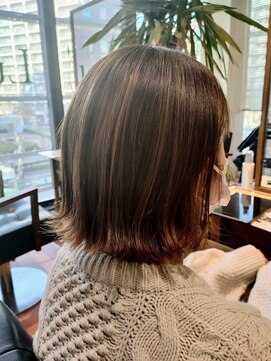 ルッカランス 王子店(Lucca Lance) 肩上切りっぱなしボブ　　11月