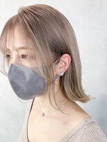 アイティーバイアルバム 藤沢店(IT by ALBUM)&nbsp;外はねグレージュ_アースカラーくびれヘアツートン_ba363171