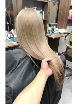 ラフ 難波店(LAFF) #黒髪#ボブルフ#ネビージュ#小顔#ワンレン