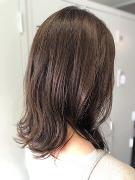 ナンバーフォーナチュラル(NO4 natural) グレージュ　透明感カラー