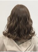 マロンベージュ