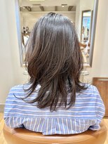 ビュートリアム265(BEAUTRIUM 265)&nbsp;ミディアムレイヤー/ウルフカット/レイヤーカット/黒髪/銀座