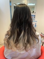 ヘアーリゾートラシックアールプラス(hair resort lachiq R+)&nbsp;《R＋》ホワイトインナー◎ロング