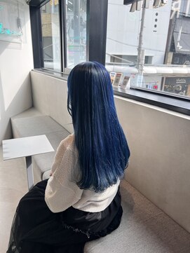 ロカリタフォーヘアー 河原町三条店(ROCAReTA FOR HAIR) ブルー