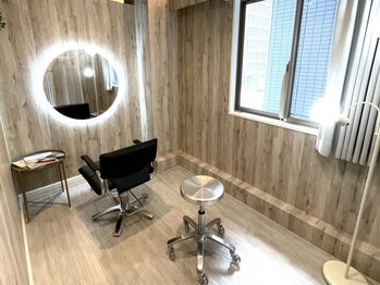 エイル 西梅田(eyl)の写真/初めての方もホッと安心して過ごせるサロン[eyl]プライベートサロンだから周りを気にせずゆっくり過ごせる