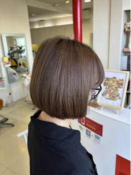 ヘアー アピッツ(hair a p i t s)の写真/【女性スタッフのみ】初めてのグレイカラーやホームカラーでは上手くいかないとお悩みの方のご相談多数◎