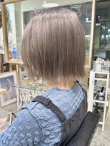 リグリー(regree)&nbsp;ぱつっとボブ/外ハネボブ/ミルクティーベージュ/髪質改善