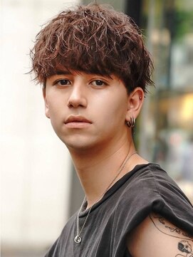 ブリーチ イオン岡崎前店(BLEACHi) 【BLEACHi】マッシュ刈り上げツーブロック無造作