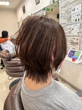アンサ 伏見桃山店(ANSA) 首元すっきり大人くびれウルフショート