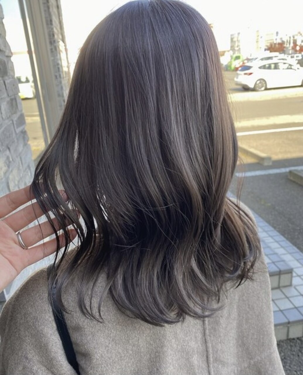カット＋艶髪フルカラー＋トリートメント　￥13100→￥9500