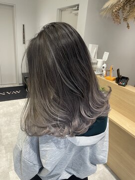 アヴァンス 京橋店(AVANCE) 着物ヘア/ダークアッシュ/ミディアムレイヤーカット/京橋