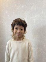 インテグリ オオタ(INTEGRI oota)&nbsp;キッズカット×個性派ラフウルフ★メッシュカラー
