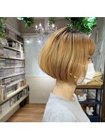 レップ(REP) ショート風 前下がりミニボブ