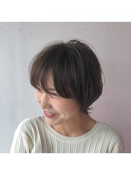 ユニティ(Unity) ショートウルフ　ウルフ　ショートヘア