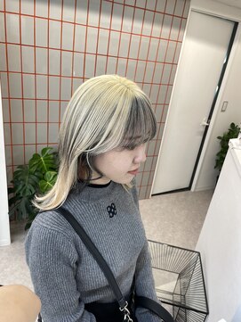 ペレ 渋谷(PELE) h_ デザインカラー/レイヤーカット/オリーブベージュ