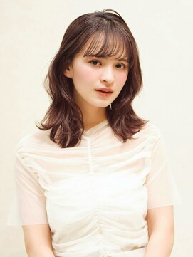 カナン(CANAAN) ピンクブラウン　くびれミディアムレイヤー　ワイドバング