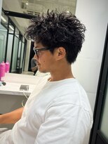 オルカ(ORCA) 短髪パーマ スパイキーショート ピンパーマ【五嶋響】