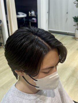 リンク(link) 毛流れセンターパート