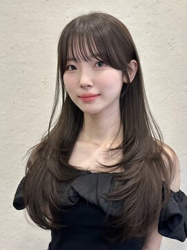 ライン(LINE) 韓国風/レイヤー/前髪カット/オリーブ/透明感/ハッシュカット