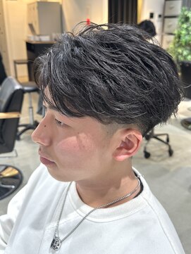 ブルニール 中崎町(BLEUNIR) フェザーパーマ/フェザーショート