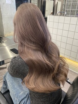 サンクプロジェクト(cinq PROJECT) ピンクミルクティーグレーブラウンベージュ顔周りレイヤーカット