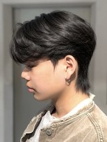 ノラキチジョウジ(NORA KICHIJOJI)&nbsp;毛流れニュアンスパーマセンターパートダウンパーマくびれウルフ