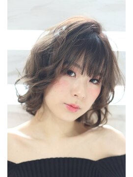 アンスール(Un Seul) 色っぽさ溢れるヌーディレイヤー。。。