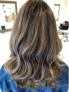 ハートライン(hair bridal Heart Line) カラー