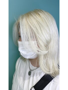 リーホリエ(Lee Horie) 抜きっぱなしカラー