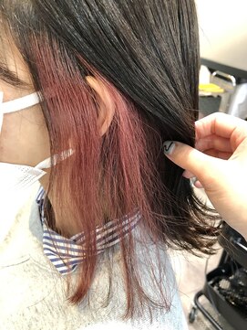 ルー(loup) イヤリングカラー/ピンク/ブリーチ/インナーカラー/福岡/天神