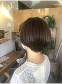 ショートボブ