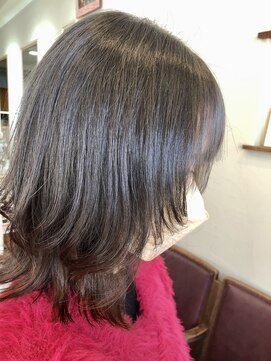 ビーヘアー(BE hair) くびれウルフスタイル